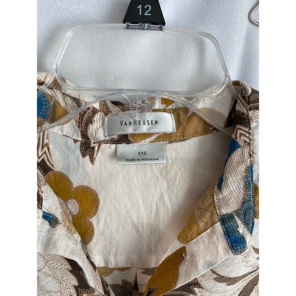 Van Heusen Woman's Floral Fitted Long Sleeve Blouse XXS - Picture 3 of 9